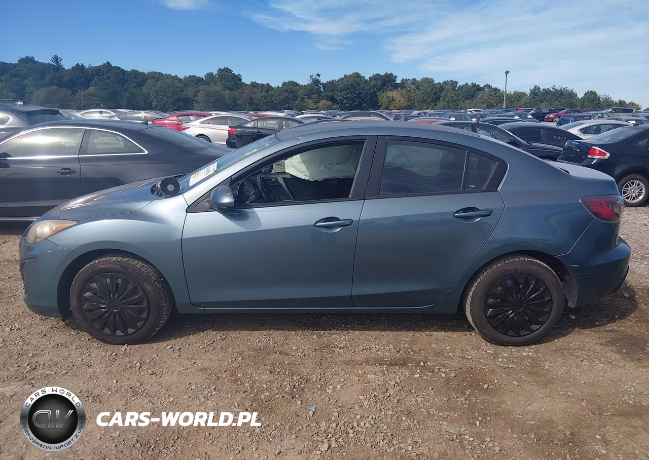 2011 Mazda Mazda3 I Sport VIN:JM1BL1UG6B1355619 - 14
