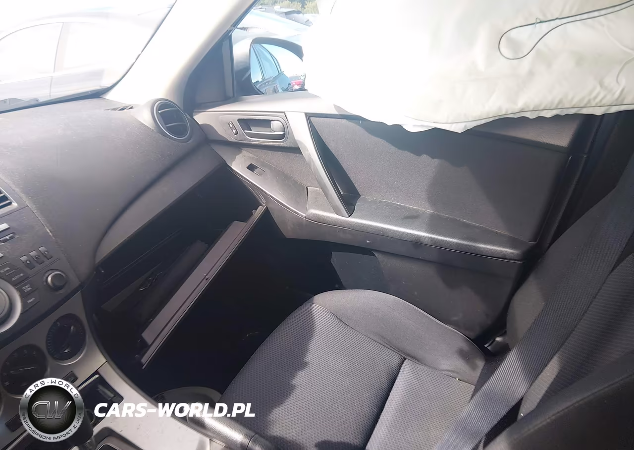 2011 Mazda Mazda3 I Sport VIN:JM1BL1UG6B1355619 - 5