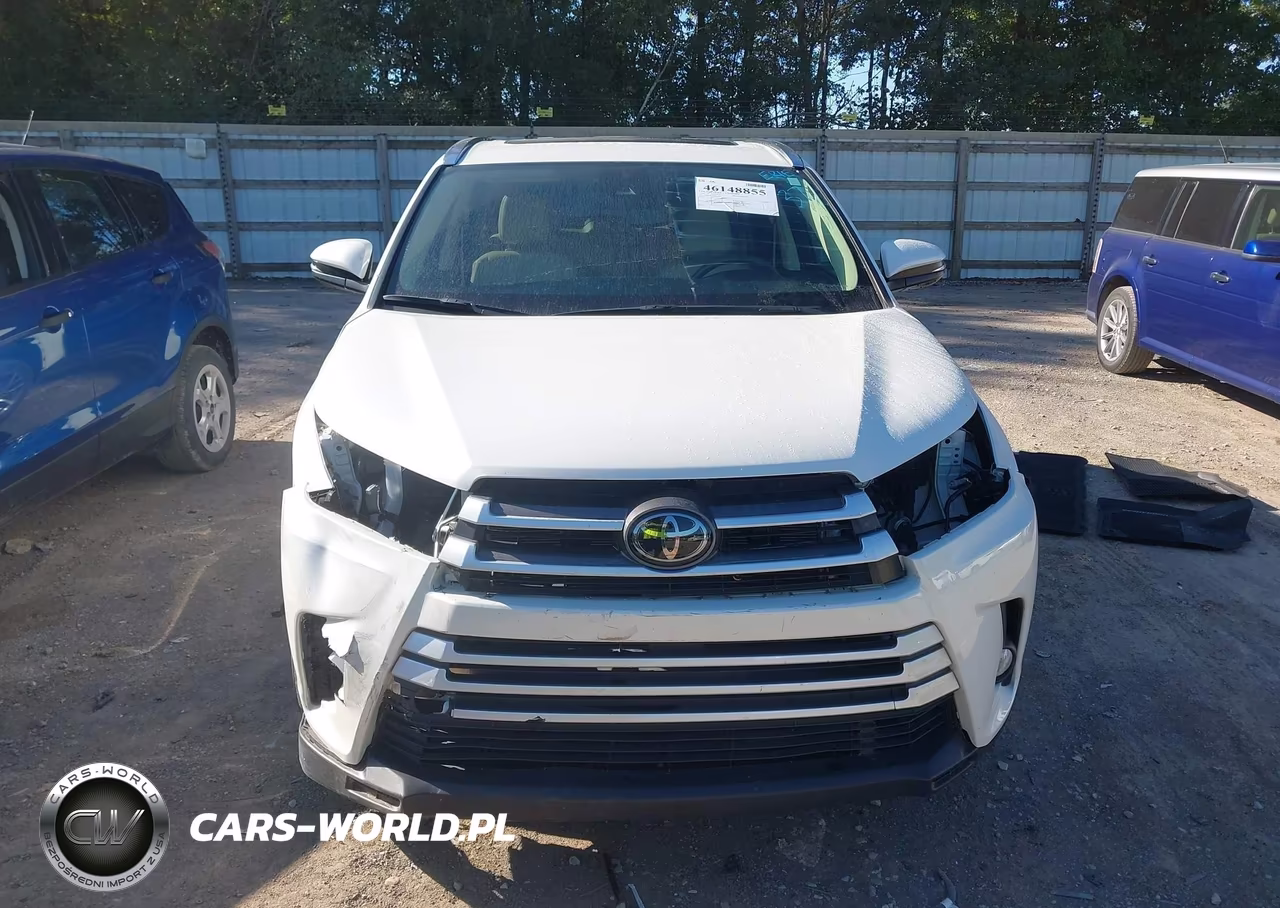 2018 Toyota Highlander Xle VIN:5TDKZRFHXJS275499 - 12