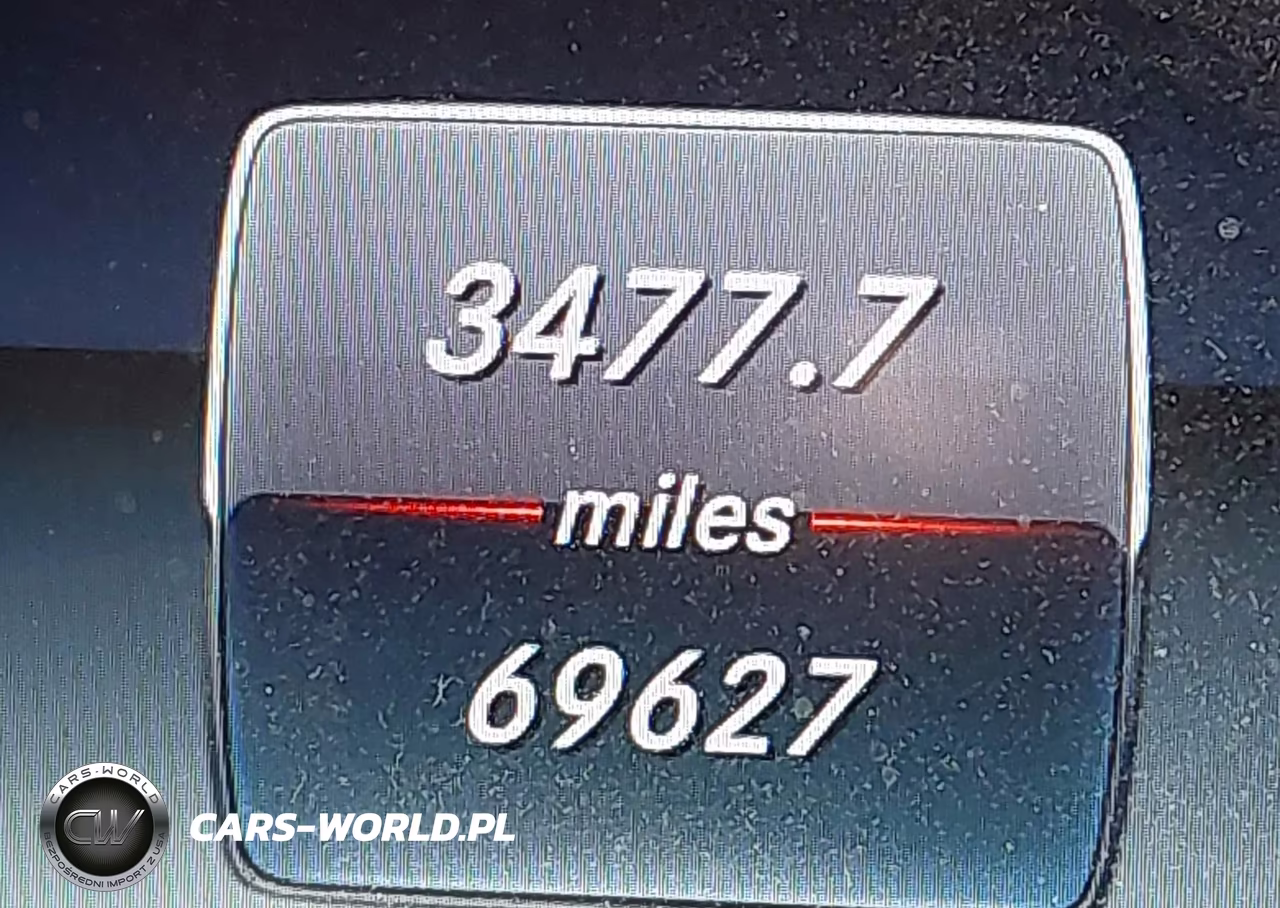 2017 Mercedes-Benz C 300 VIN:WDDWJ4JB2HF329196 - 16