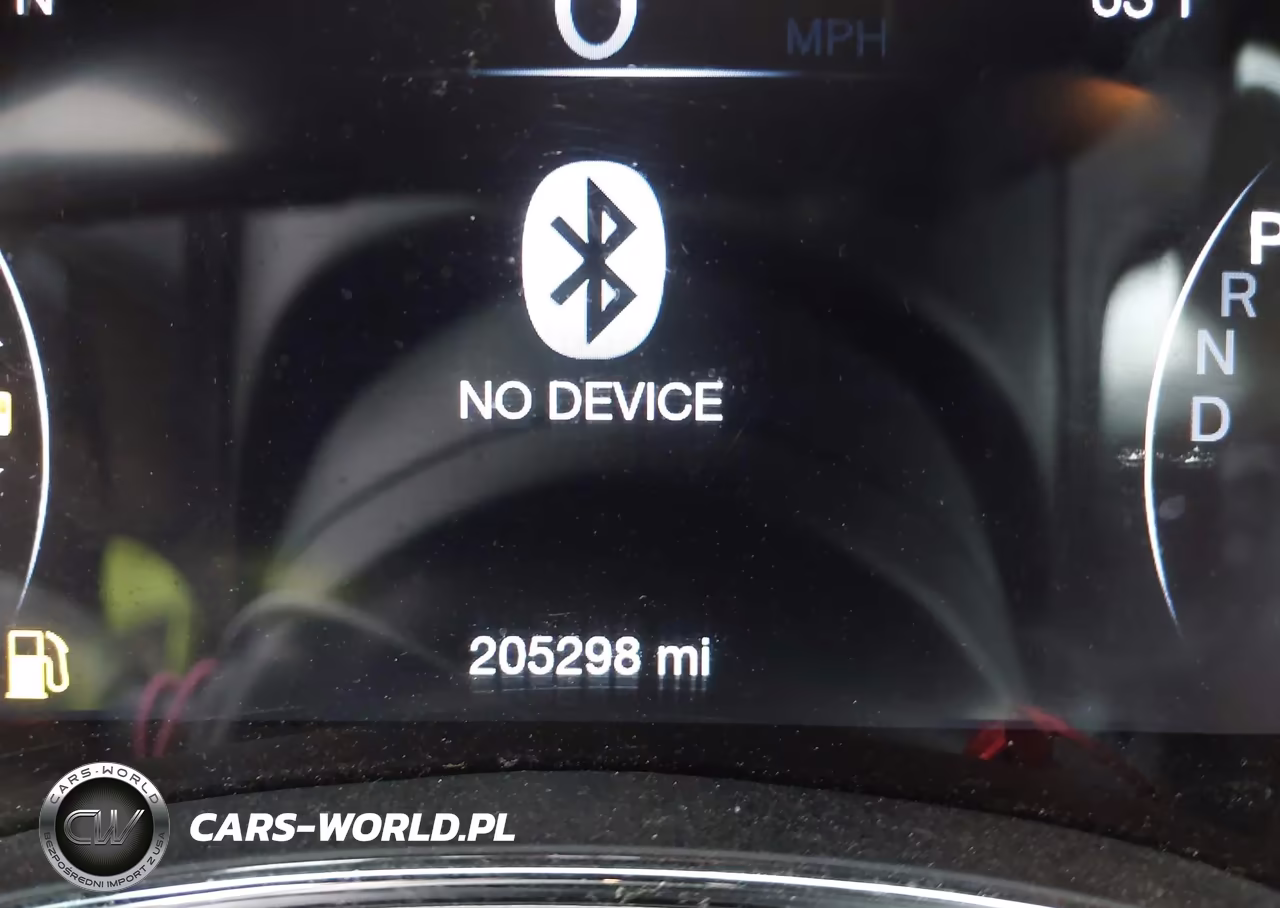 2017 Jeep Grand Cherokee Altitude 4X4 VIN:1C4RJFAG0HC750611 - 15
