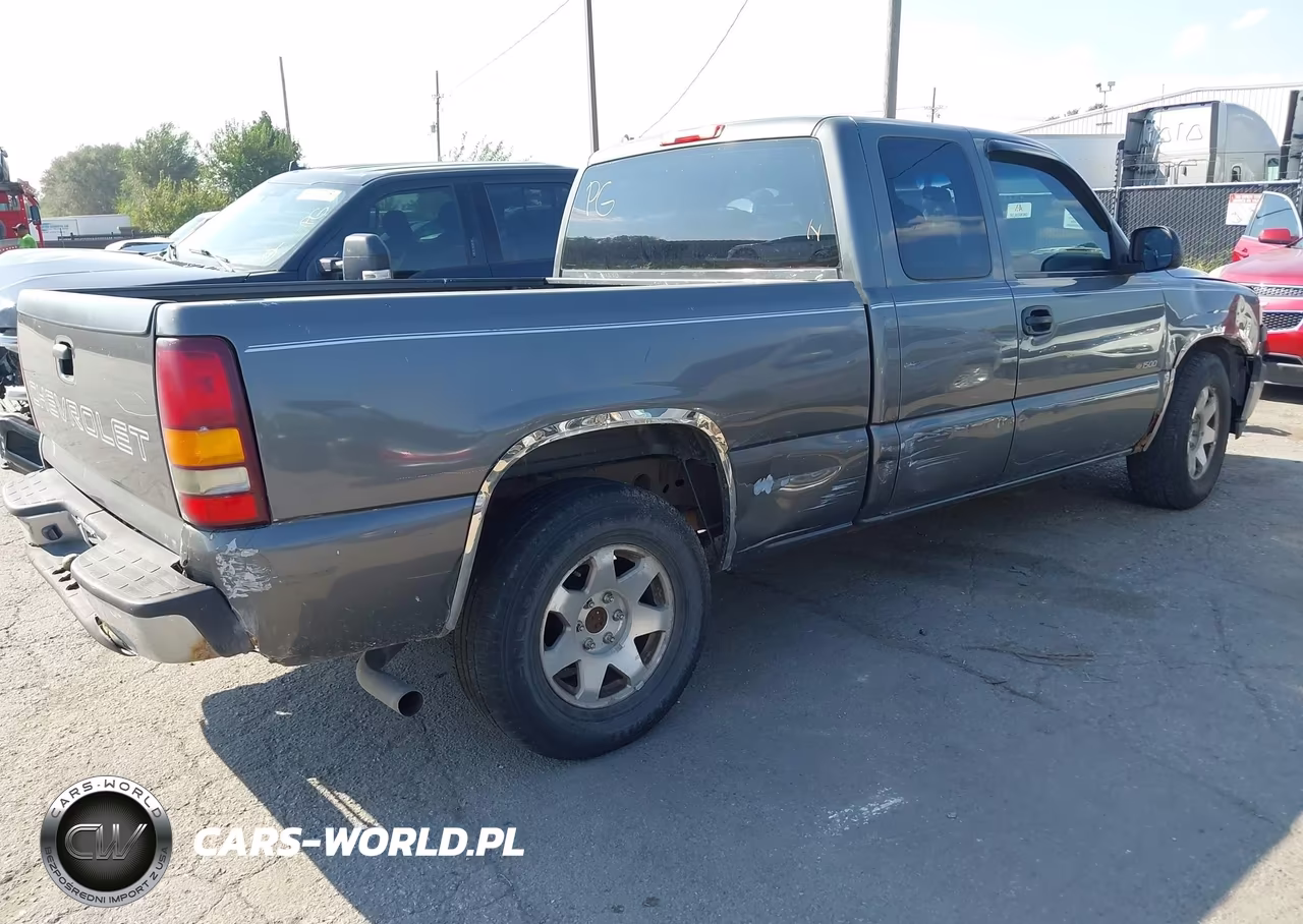2002 Chevrolet Silverado 1500 VIN:2GCEC19W321218550 - 4