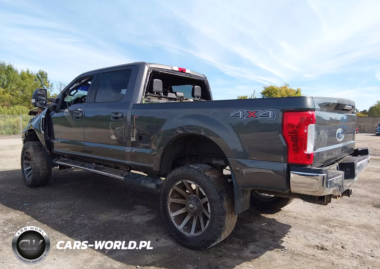 2017 Ford F-250 Lariat VIN:1FT7W2BTXHED18612 - 3