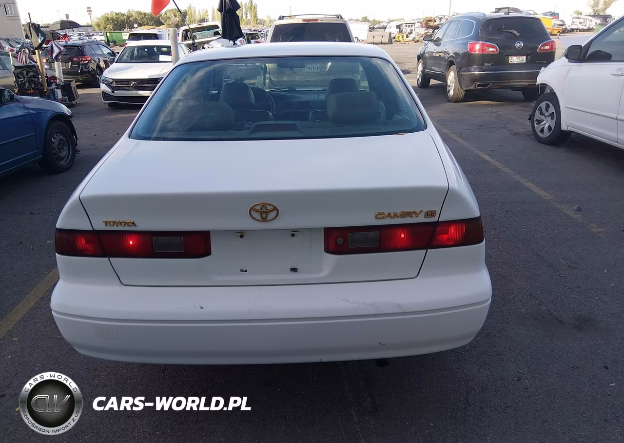 1998 Toyota Camry Le VIN:JT2BG22K9W0202707 - 16