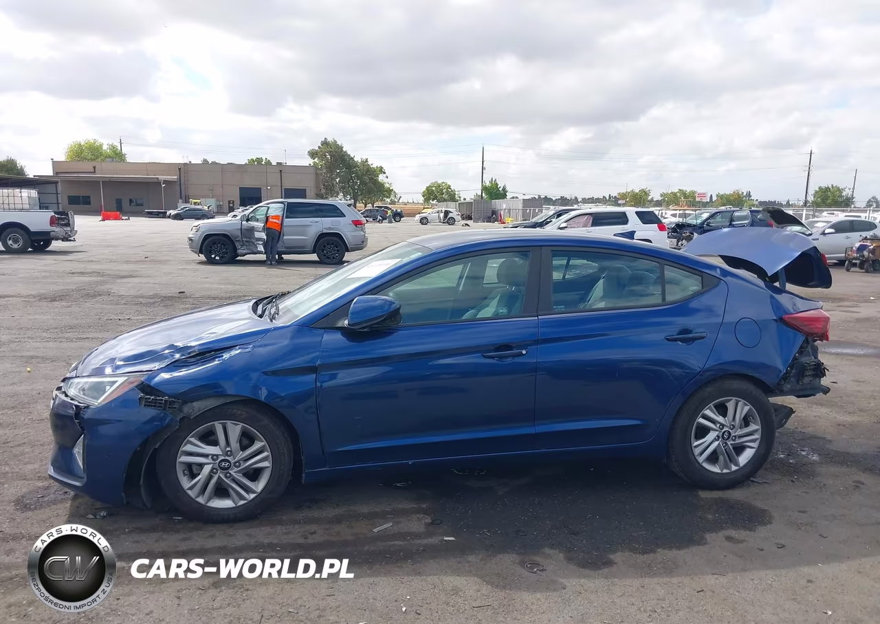 2020 Hyundai Elantra Sel VIN:5NPD84LF7LH533729 - 14