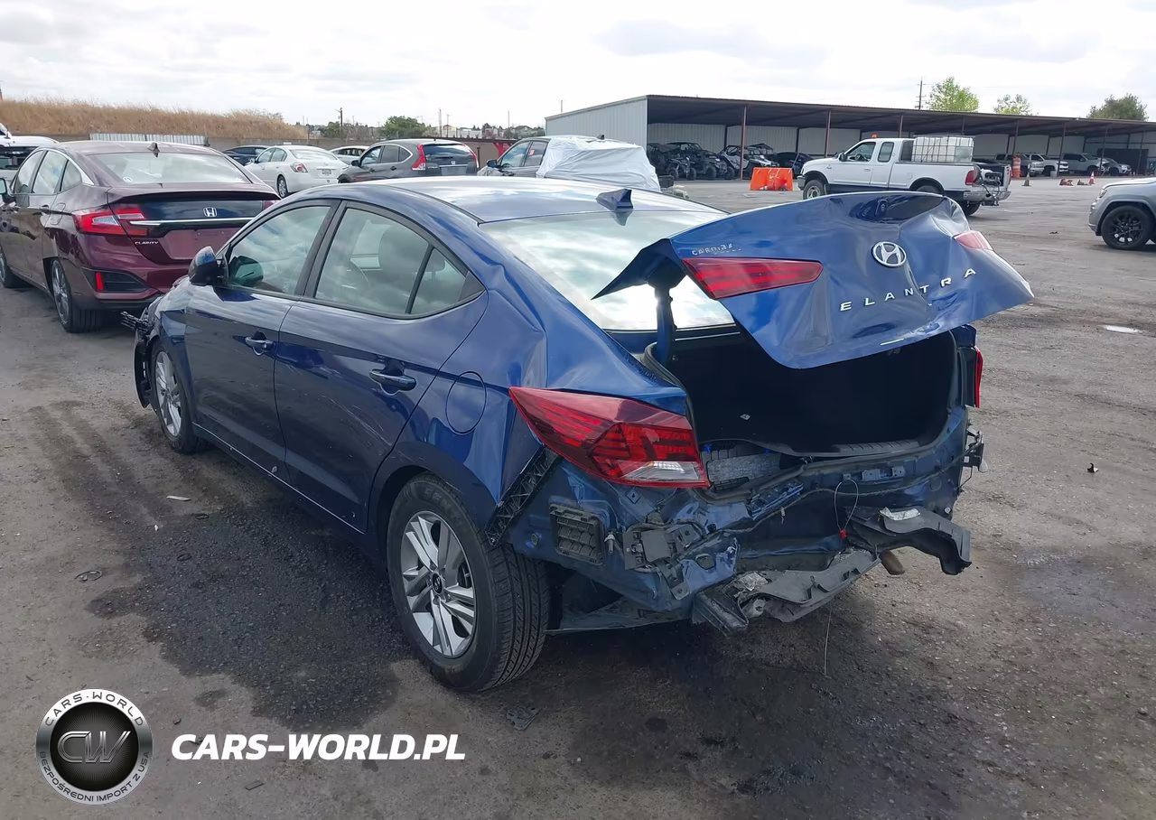 2020 Hyundai Elantra Sel VIN:5NPD84LF7LH533729 - 3