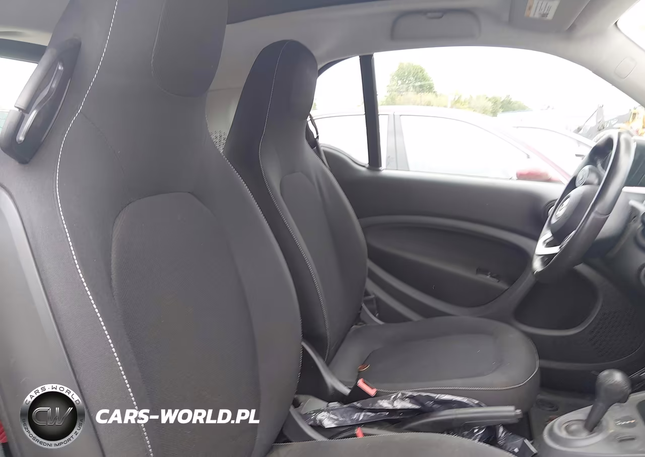 2016 Smart Fortwo Passion VIN:WMEFJ5DAXGK070743 - 8