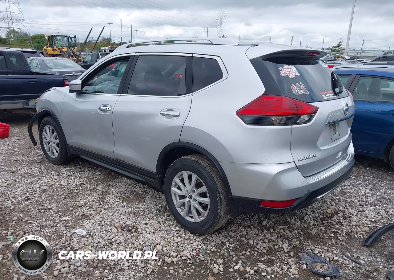 2017 Nissan Rogue Sv VIN:JN8AT2MT7HW382701 - 3