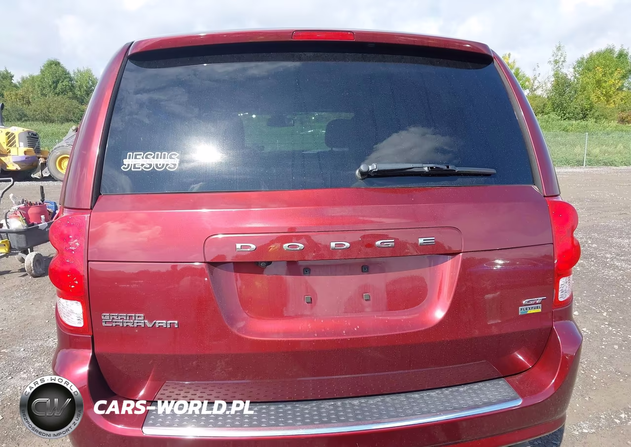 2019 Dodge Grand Caravan Gt VIN:2C4RDGEG7KR688873 - 17