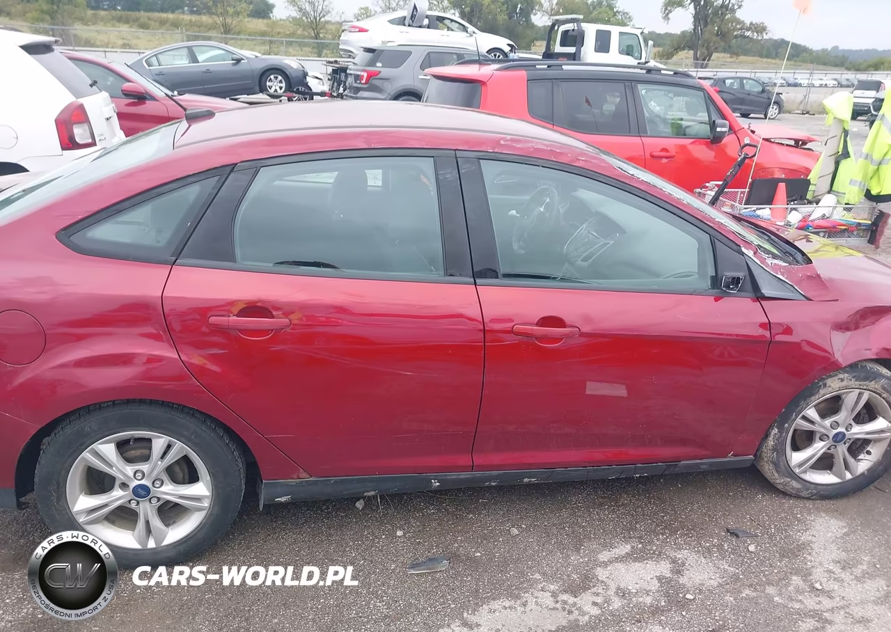 2014 Ford Focus Se VIN:1FADP3F26EL373448 - 13