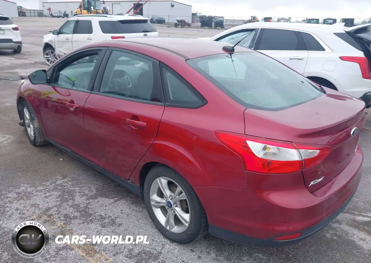 2014 Ford Focus Se VIN:1FADP3F26EL373448 - 3