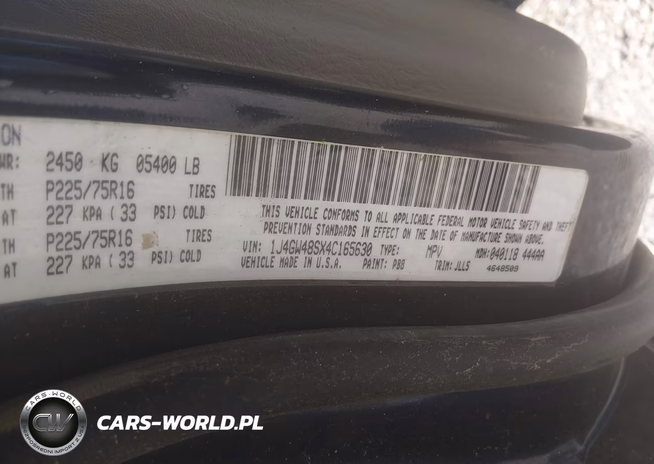 2004 Jeep Grand Cherokee Laredo VIN:1J4GW48SX4C165630 - 9