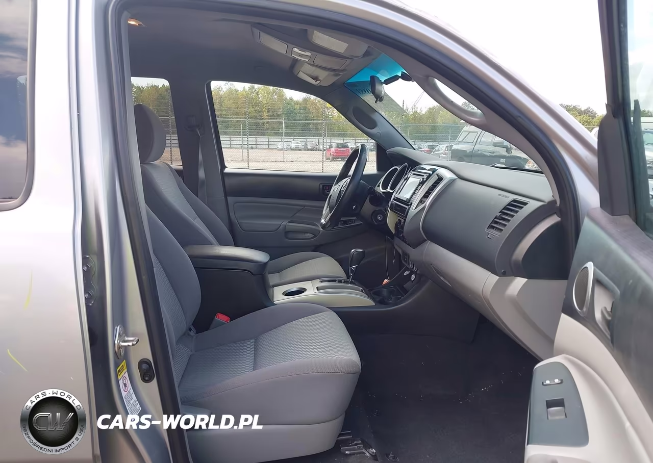2015 Toyota Tacoma Base V6 VIN:3TMMU4FN9FM075365 - 5