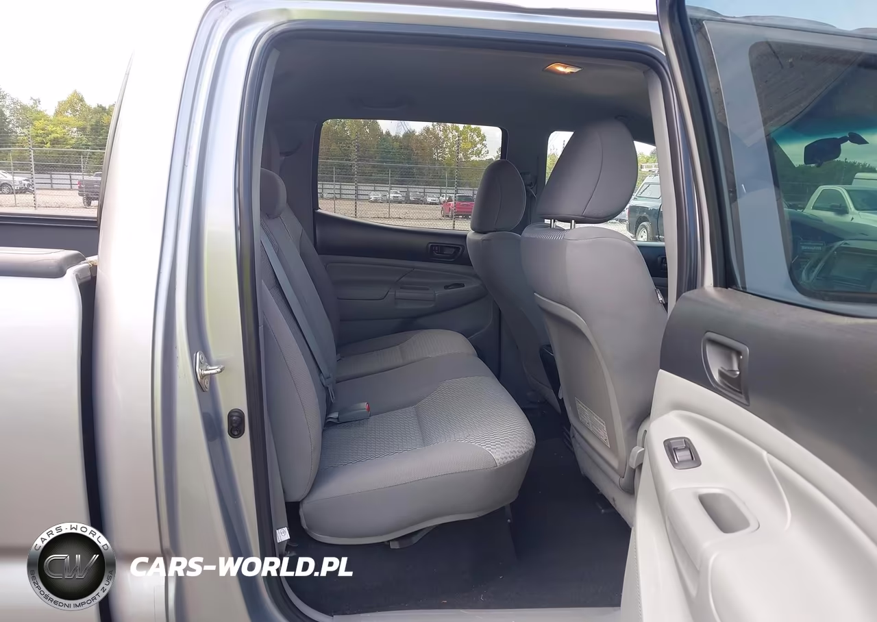 2015 Toyota Tacoma Base V6 VIN:3TMMU4FN9FM075365 - 8