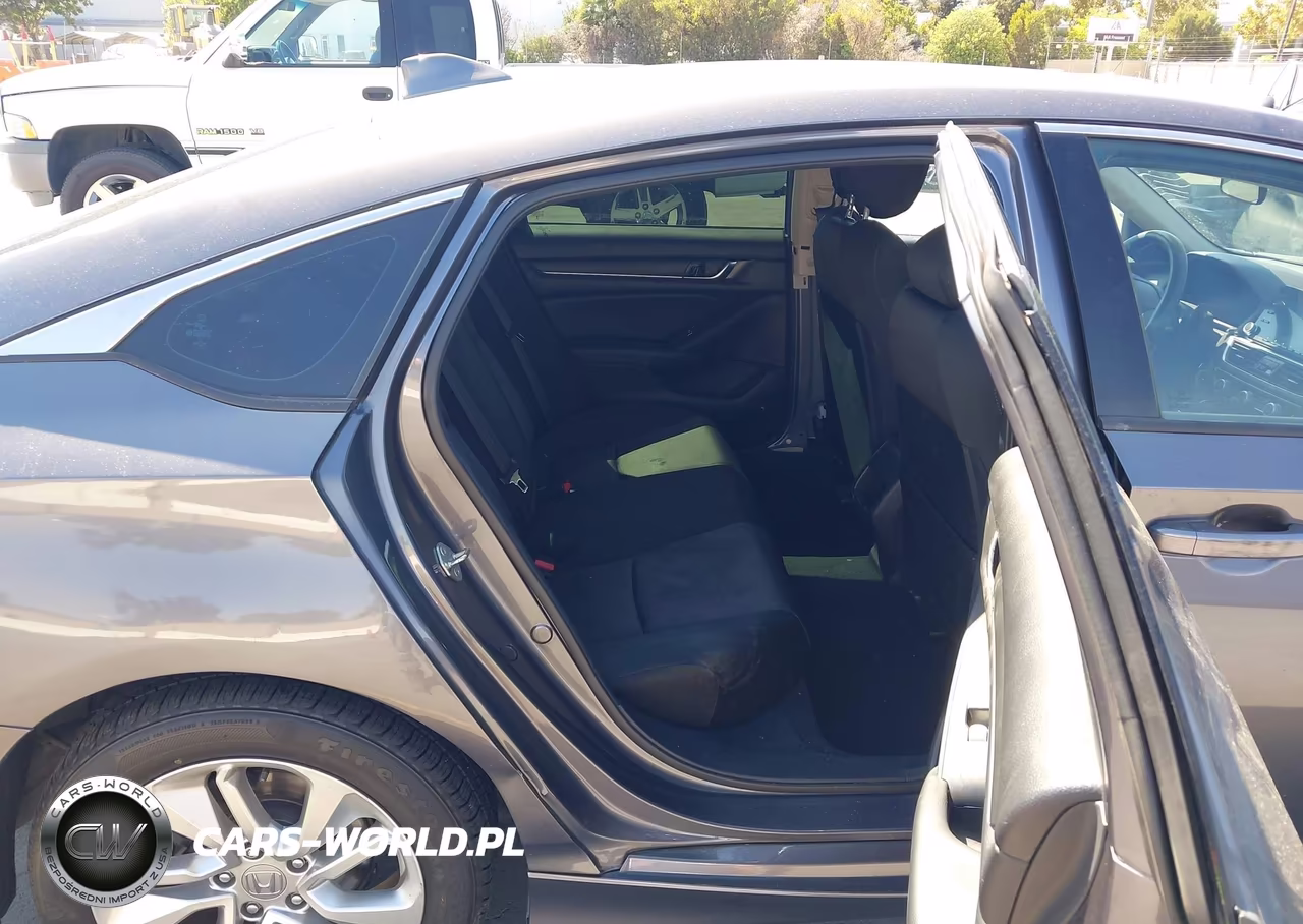 2018 Honda Accord Lx VIN:1HGCV1F15JA268348 - 8