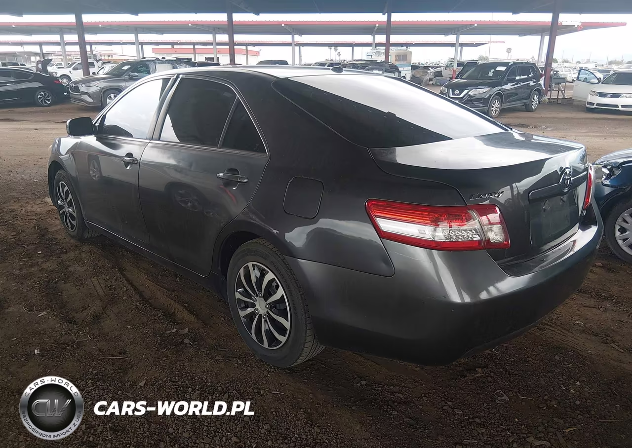 2011 Toyota Camry Le VIN:4T1BF3EK3BU729846 - 3