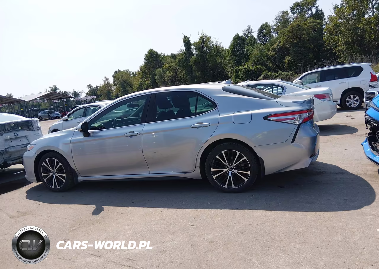 2020 Toyota Camry Se VIN:4T1M11AKXLU911708 - 14