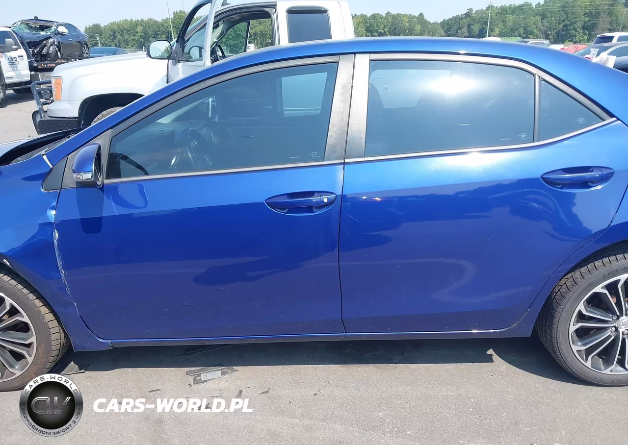 2015 Toyota Corolla S Plus VIN:2T1BURHE8FC302443 - 15