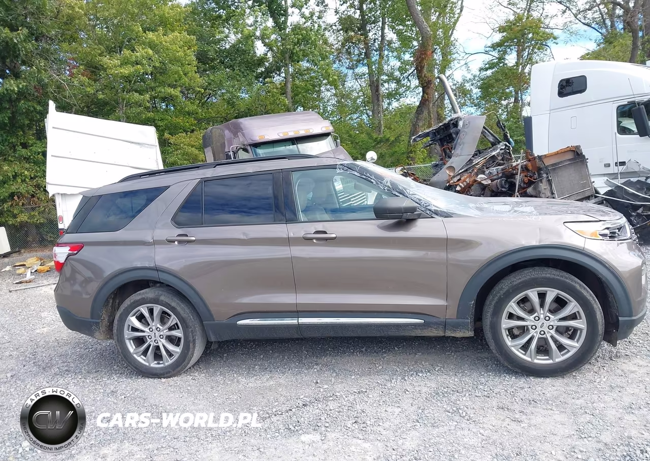 2021 Ford Explorer Xlt VIN:1FMSK8DH0MGB58090 - 14