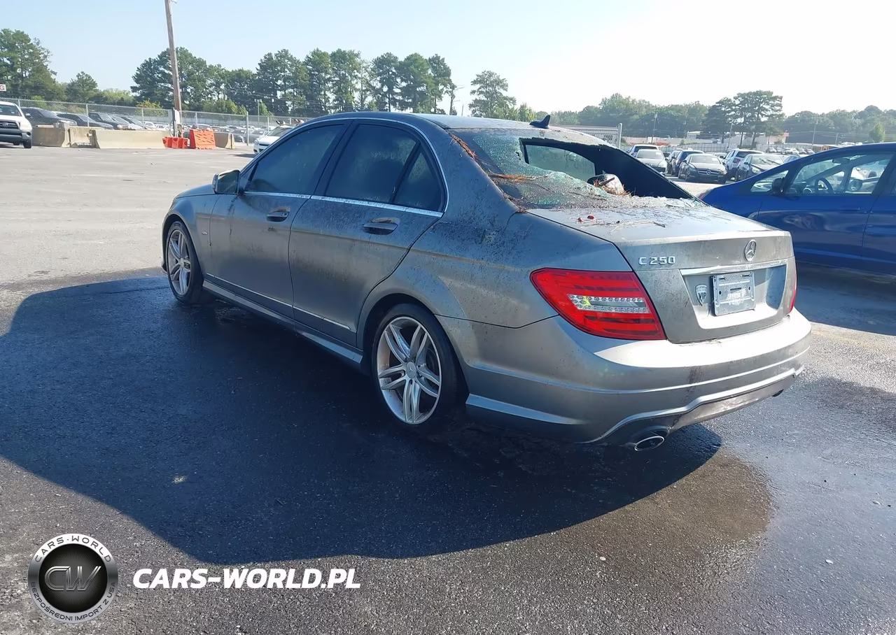 2012 Mercedes-Benz C 250 Sport VIN:WDDGF4HB7CR227895 - 3