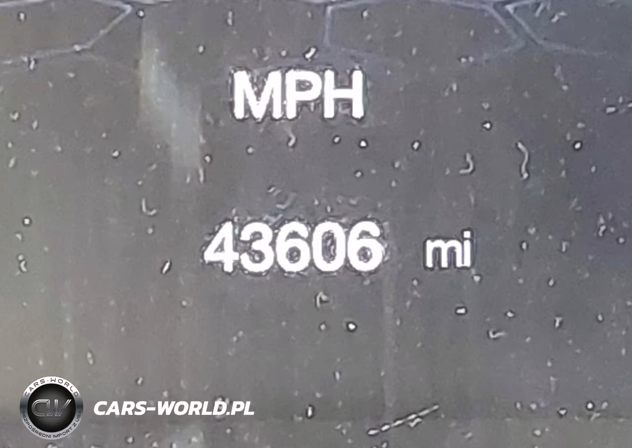 2018 Jeep Compass Latitude 4X4 VIN:3C4NJDBB1JT436157 - 16