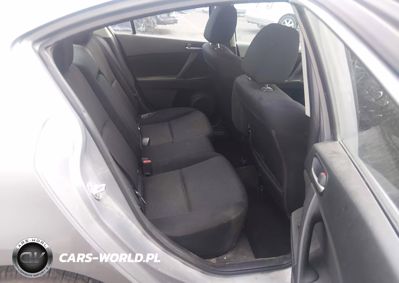 2012 Mazda Mazda3 I Touring VIN:JM1BL1V76C1697443 - 8