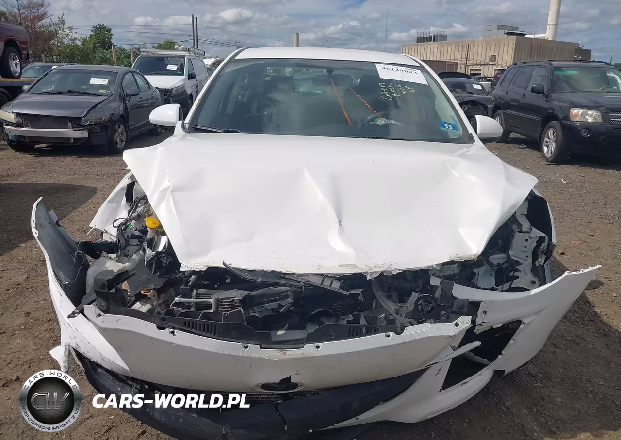 2011 Mazda Mazda3 I Sport VIN:JM1BL1UG4B1408222 - 12