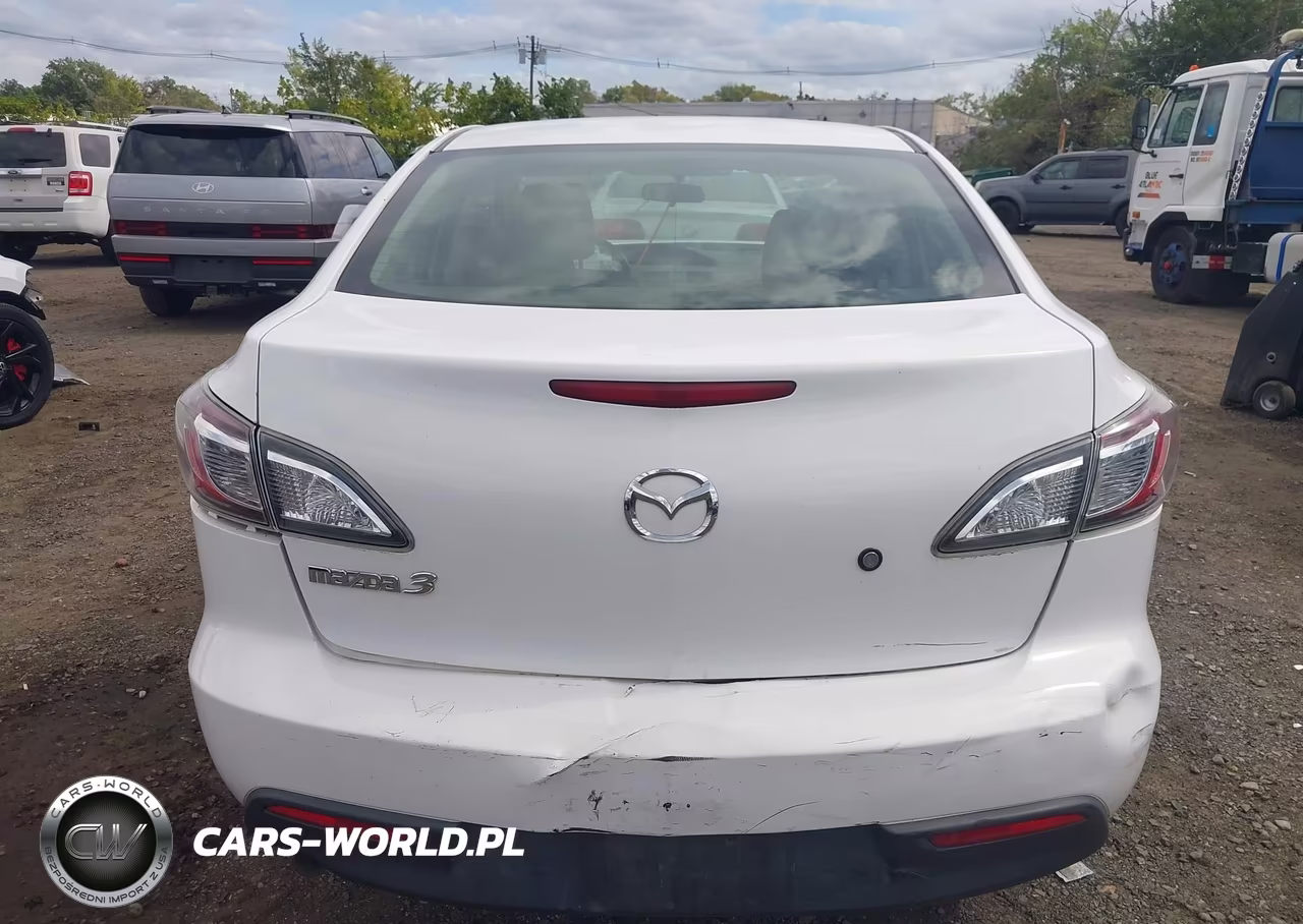 2011 Mazda Mazda3 I Sport VIN:JM1BL1UG4B1408222 - 16