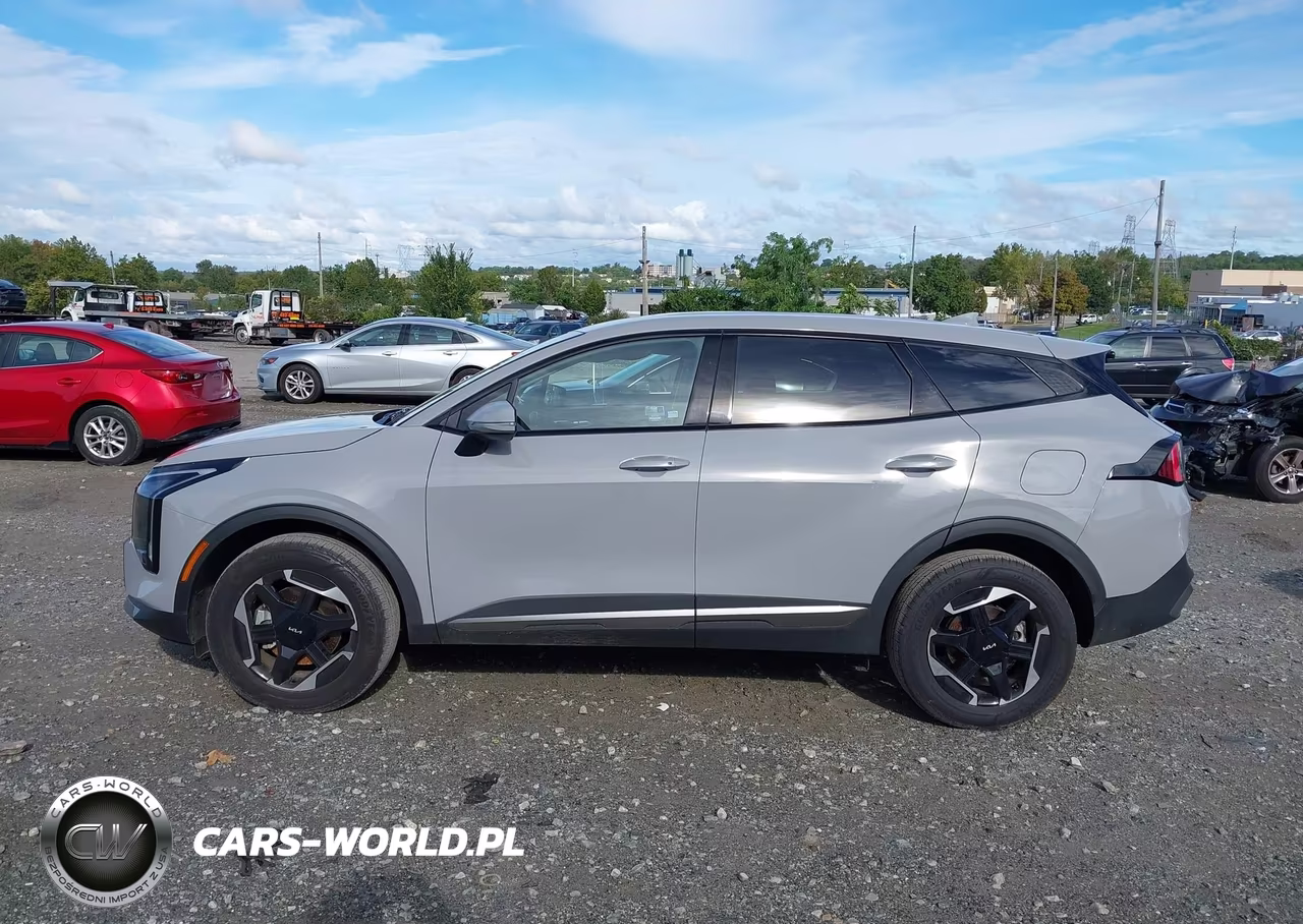 2026 Kia Sportage Hybrid S VIN:KNDPUDDG5T7304406 - 14