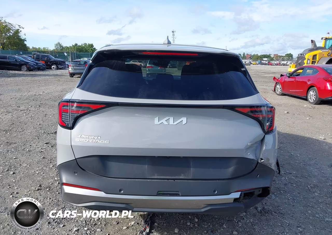 2026 Kia Sportage Hybrid S VIN:KNDPUDDG5T7304406 - 16
