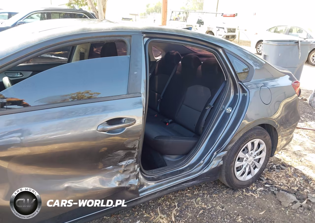 2022 Kia Forte Fe VIN:3KPF24AD0NE426041 - 6