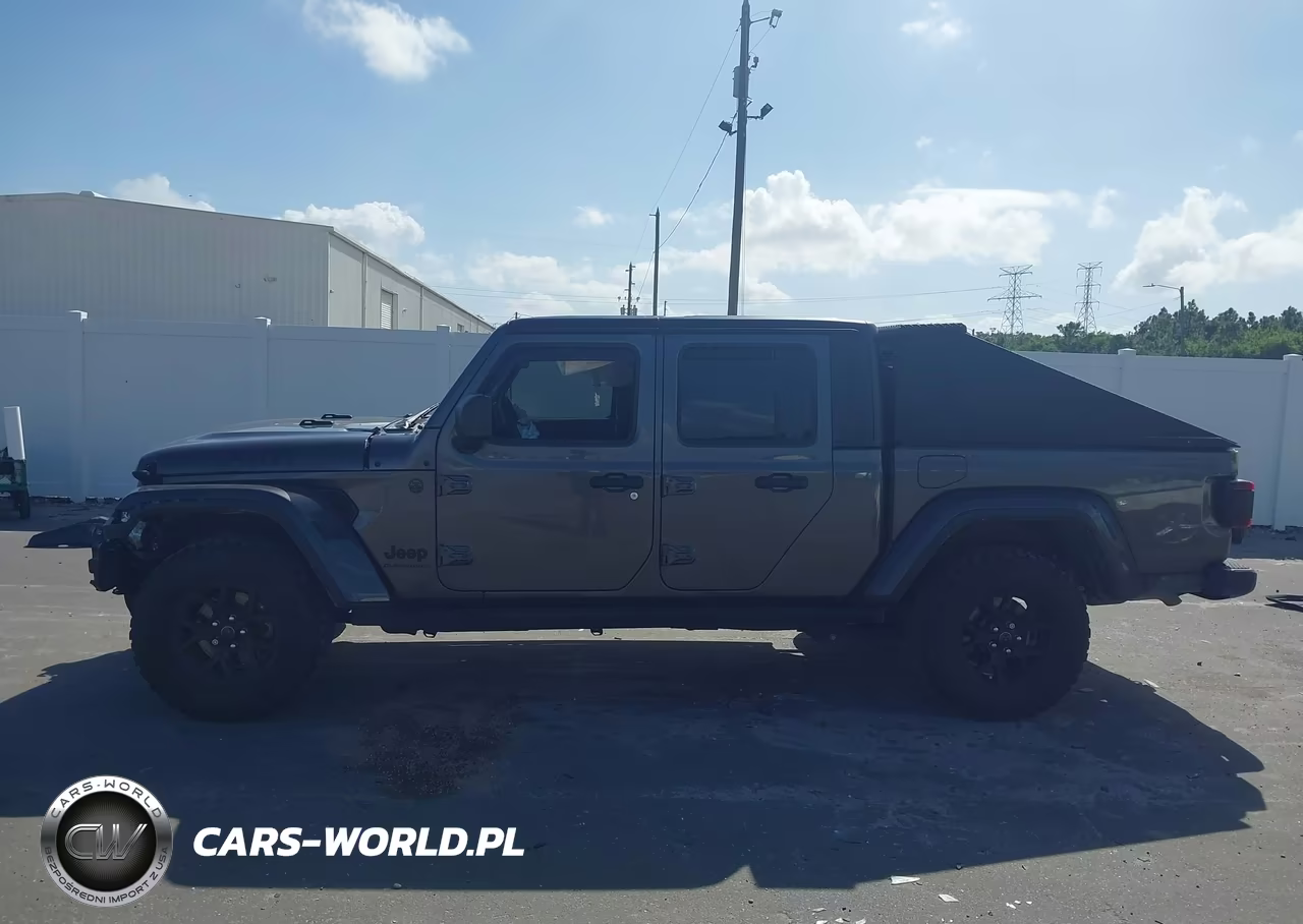 2024 Jeep Gladiator Willys VIN:1C6HJTAG0RL126746 - 15