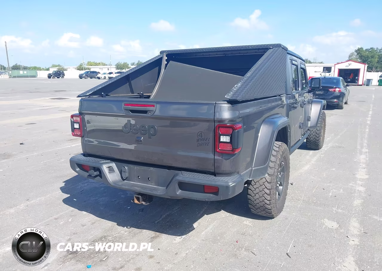 2024 Jeep Gladiator Willys VIN:1C6HJTAG0RL126746 - 4
