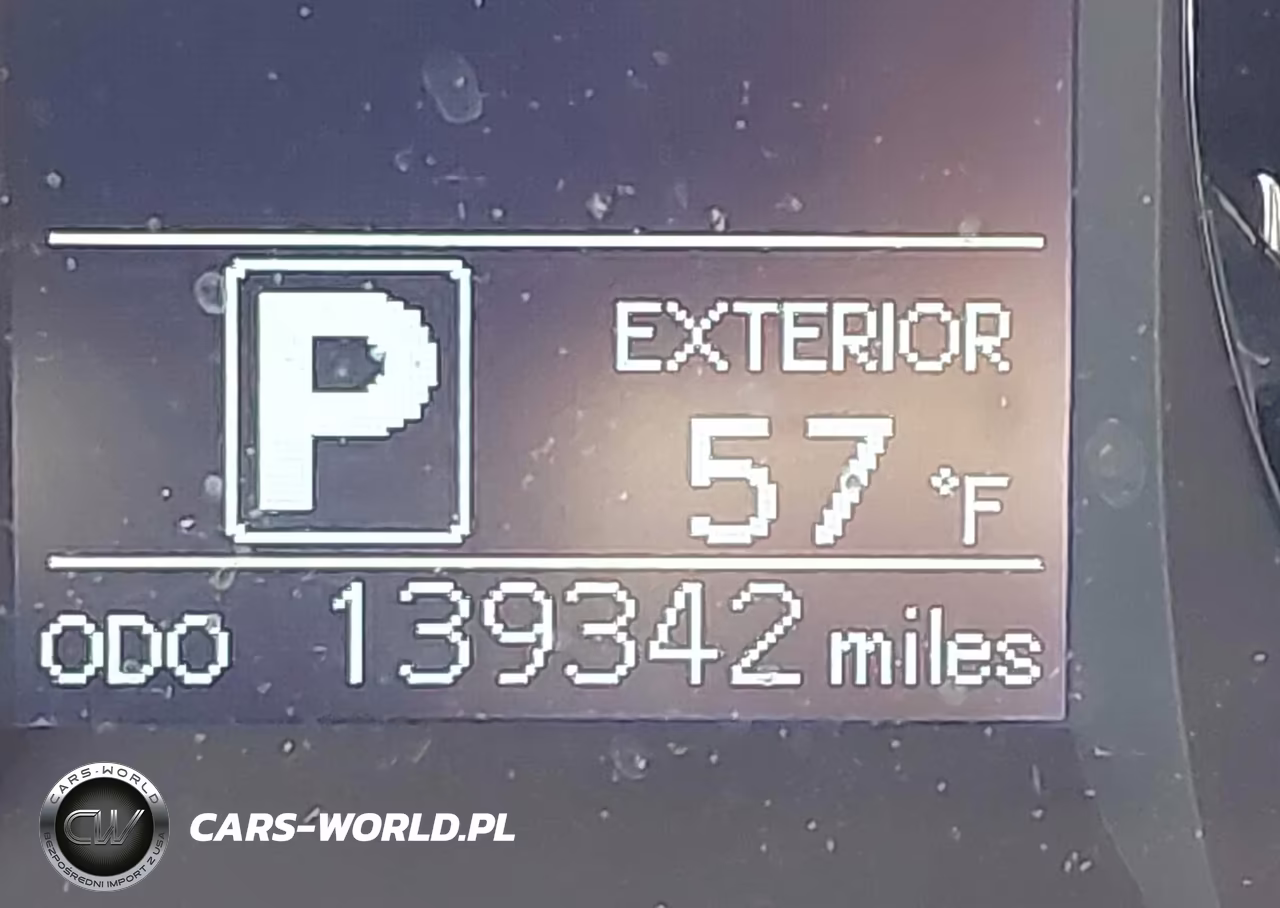 2015 Toyota Sienna Le 7 Passenger VIN:5TDJK3DC3FS111104 - 16