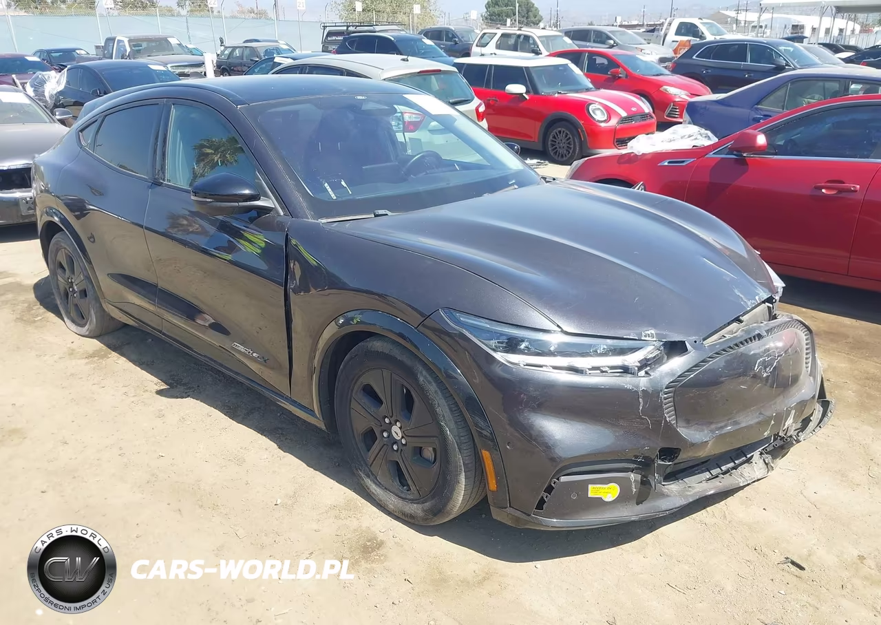 2022 Ford Mustang Mach-E California Route 1 VIN:3FMTK2R7XNMA03703 - 1