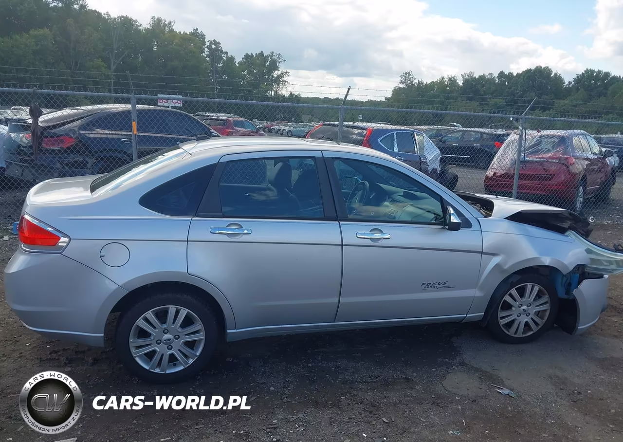2011 Ford Focus Sel VIN:1FAHP3HN8BW124703 - 14