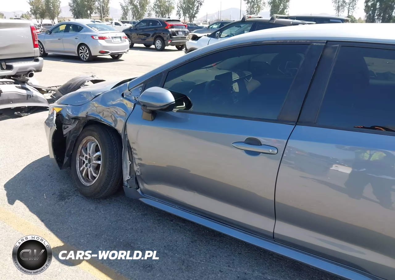 2022 Toyota Corolla Hybrid Le VIN:JTDEAMDE0NJ035820 - 18