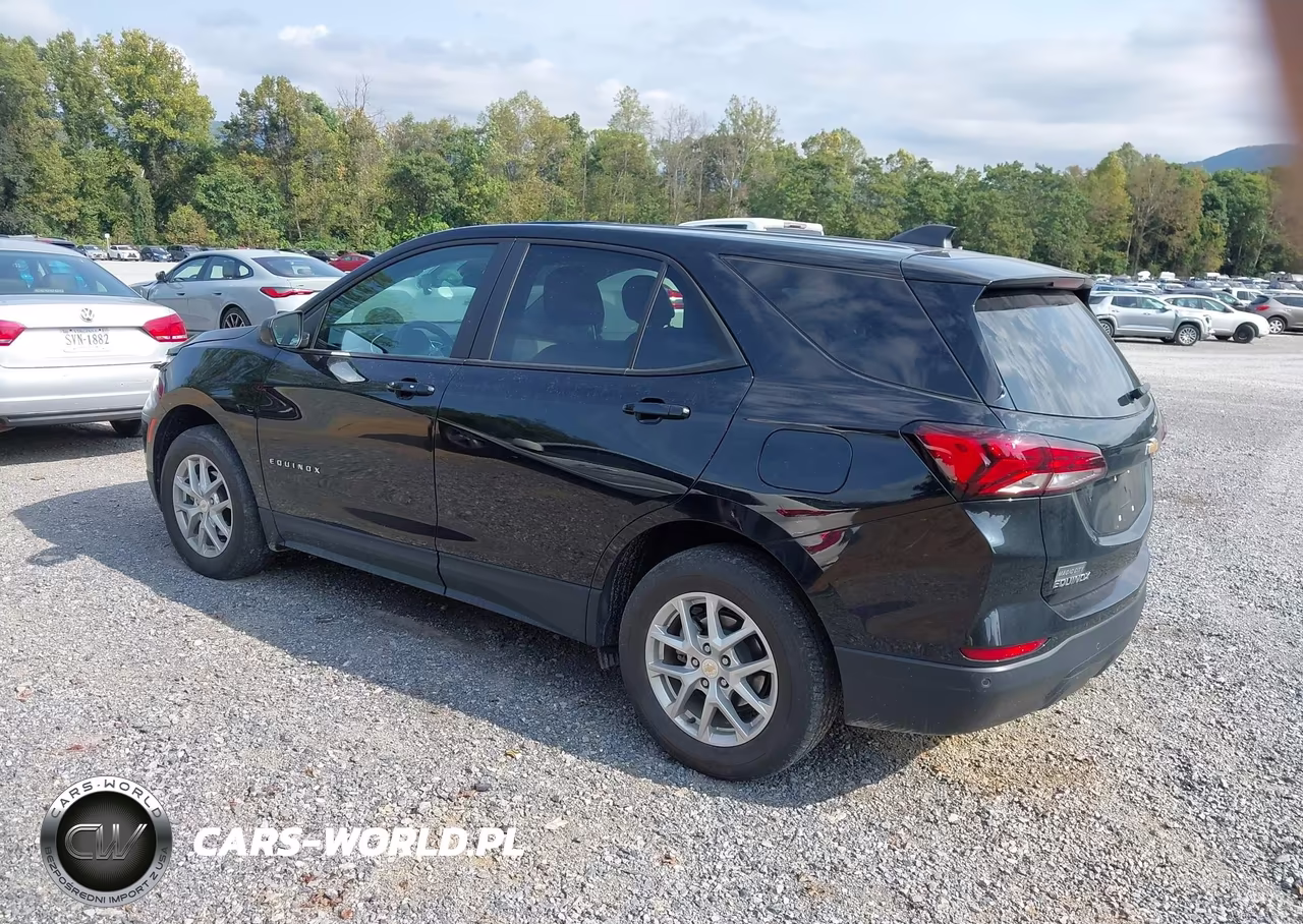 2024 Chevrolet Equinox Awd Ls VIN:3GNAXSEG6RL228674 - 3