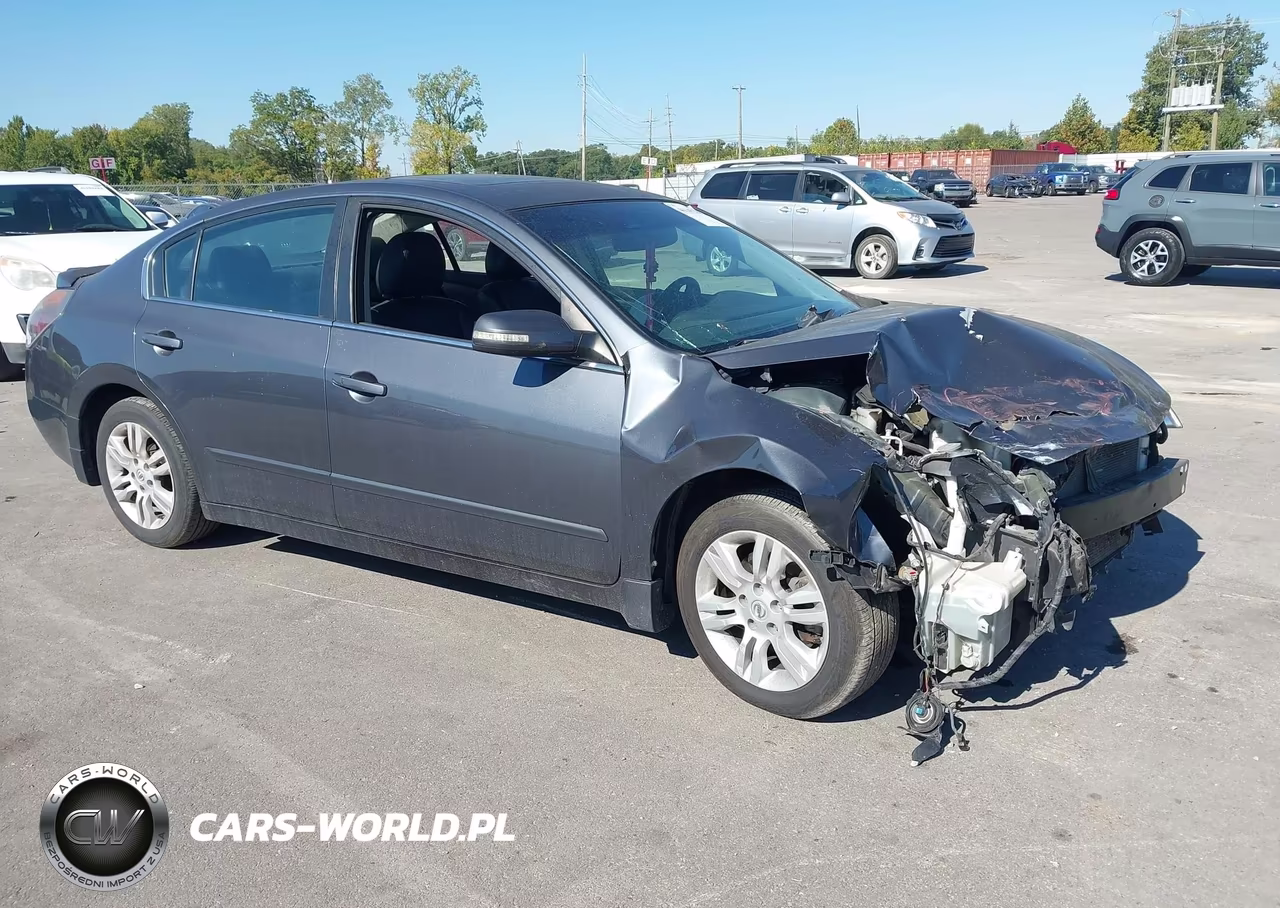 2012 Nissan Altima 2.5 S – zdjęcie 1 z 11
