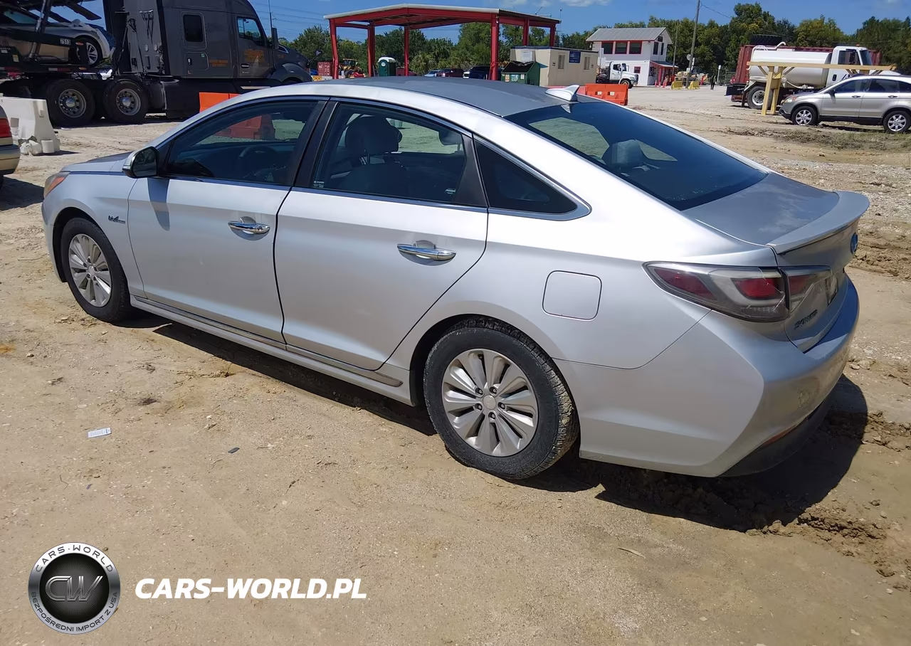 2016 Hyundai Sonata Hybrid Se VIN:KMHE24L16GA011452 - 3