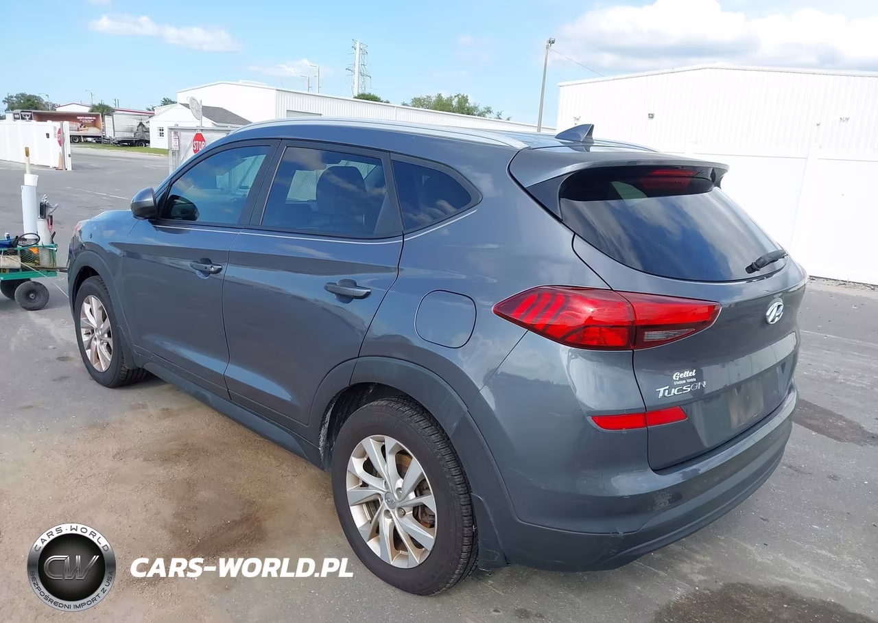 2019 Hyundai Tucson Value VIN:KM8J33A43KU040238 - 3