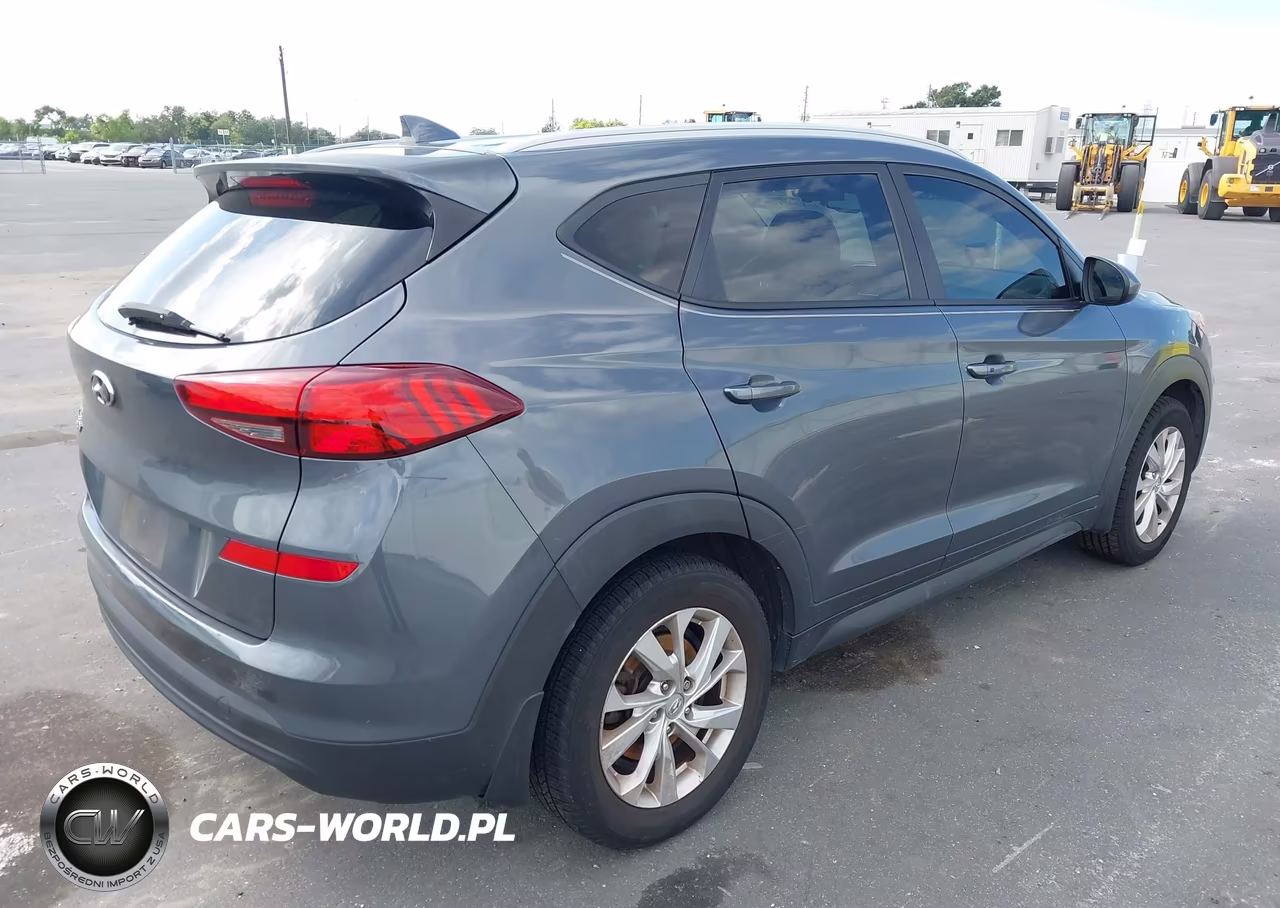 2019 Hyundai Tucson Value VIN:KM8J33A43KU040238 - 4