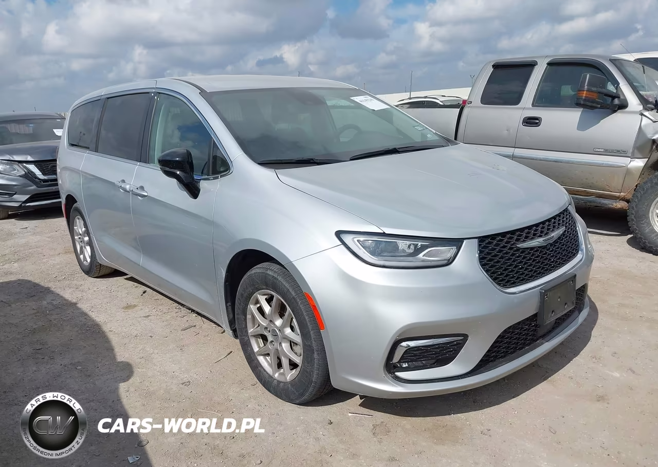 2024 Chrysler Pacifica Touring L VIN:2C4RC1BG8RR132649 - 1