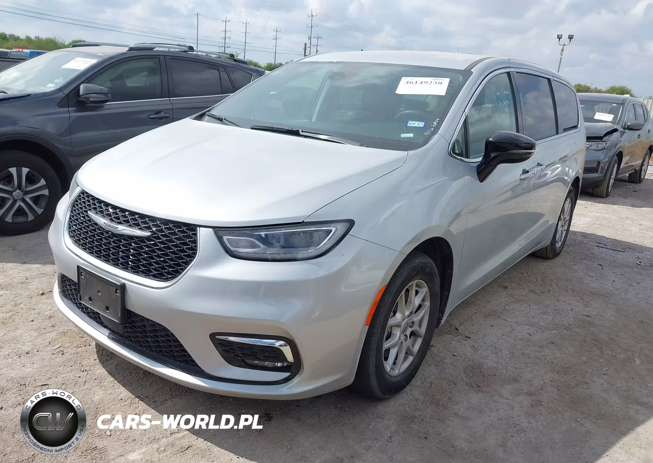 2024 Chrysler Pacifica Touring L VIN:2C4RC1BG8RR132649 - 2