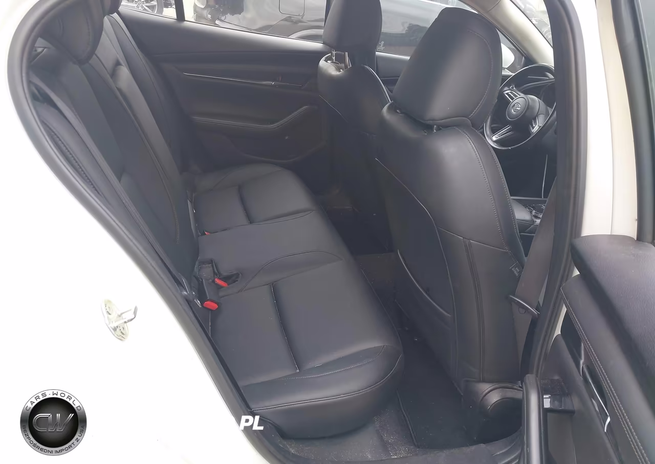 2019 Mazda Mazda3 Select Package VIN:JM1BPBAM7K1116388 - 8