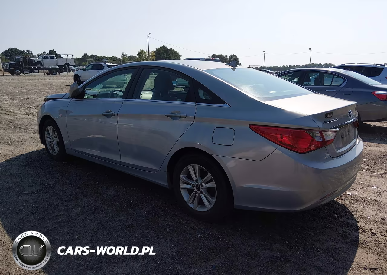 2013 Hyundai Sonata Gls VIN:5NPEB4AC2DH656600 - 3