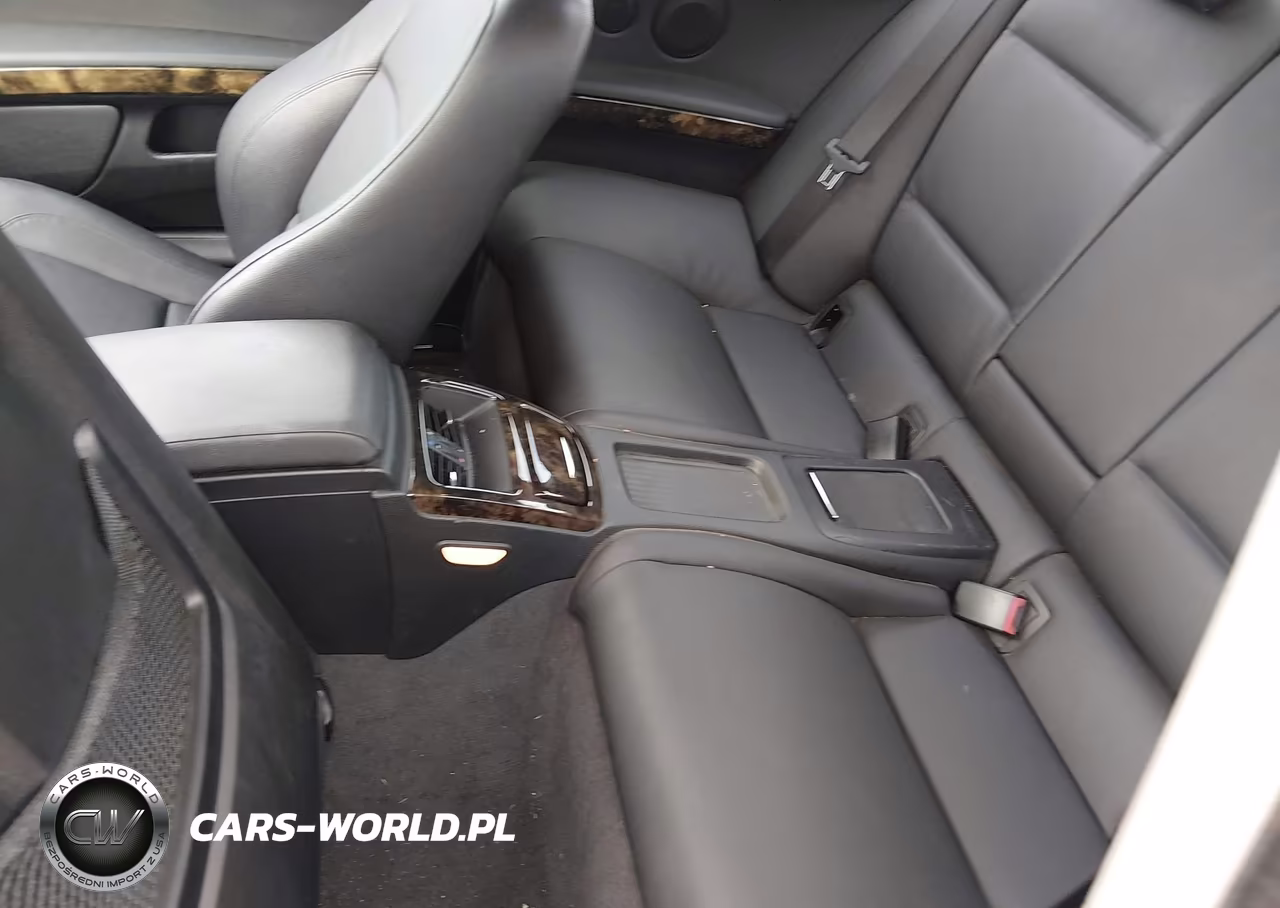 2008 BMW 328I VIN:WBAWV13598P119562 - 8