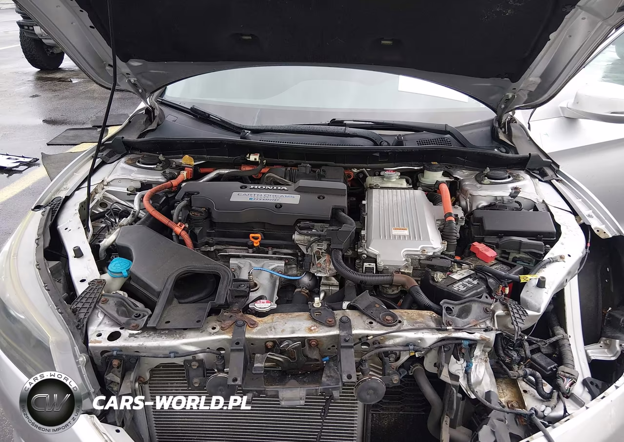 2015 Honda Accord Hybrid VIN:1HGCR6F31FA006837 - 10