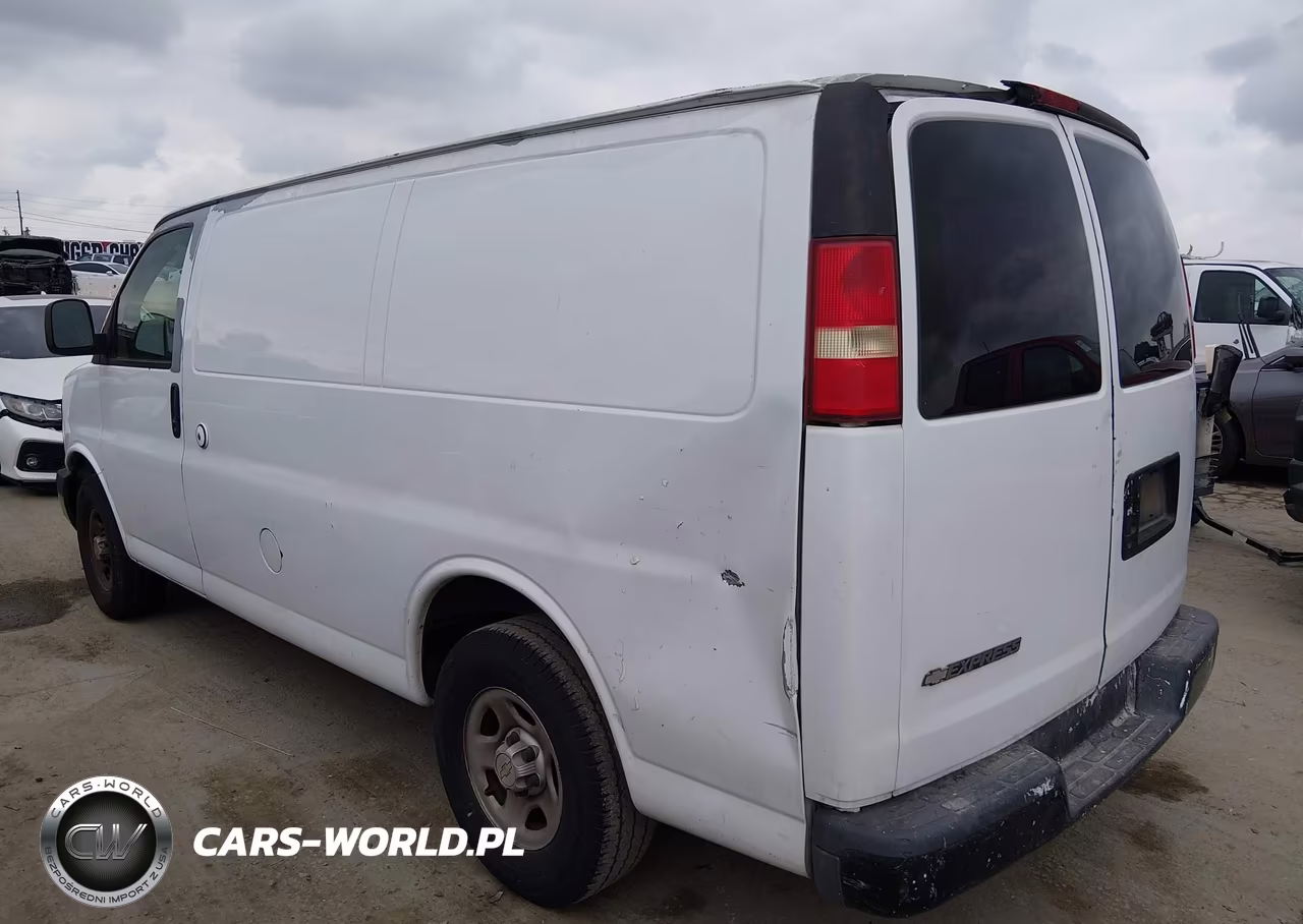 2007 Chevrolet Express Work Van VIN:1GCFG15X671238294 - 3