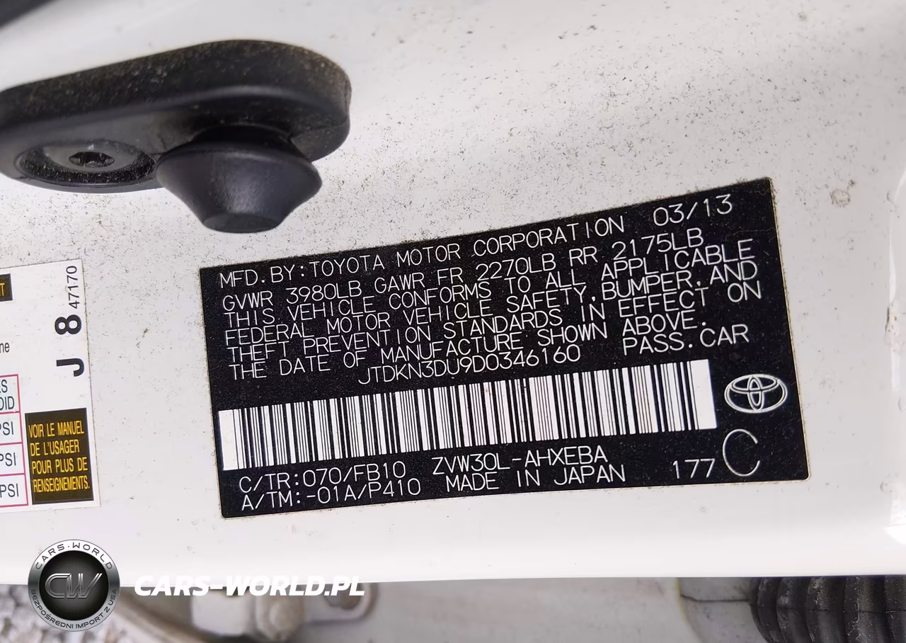 2013 Toyota Prius Two VIN:JTDKN3DU9D0346160 - 9